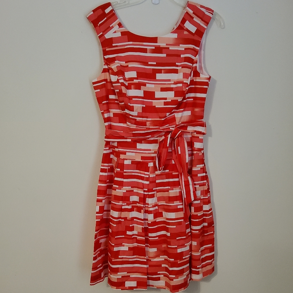 Covington Red and White Fit & Flare Sleeveless V-Back Zip Dress